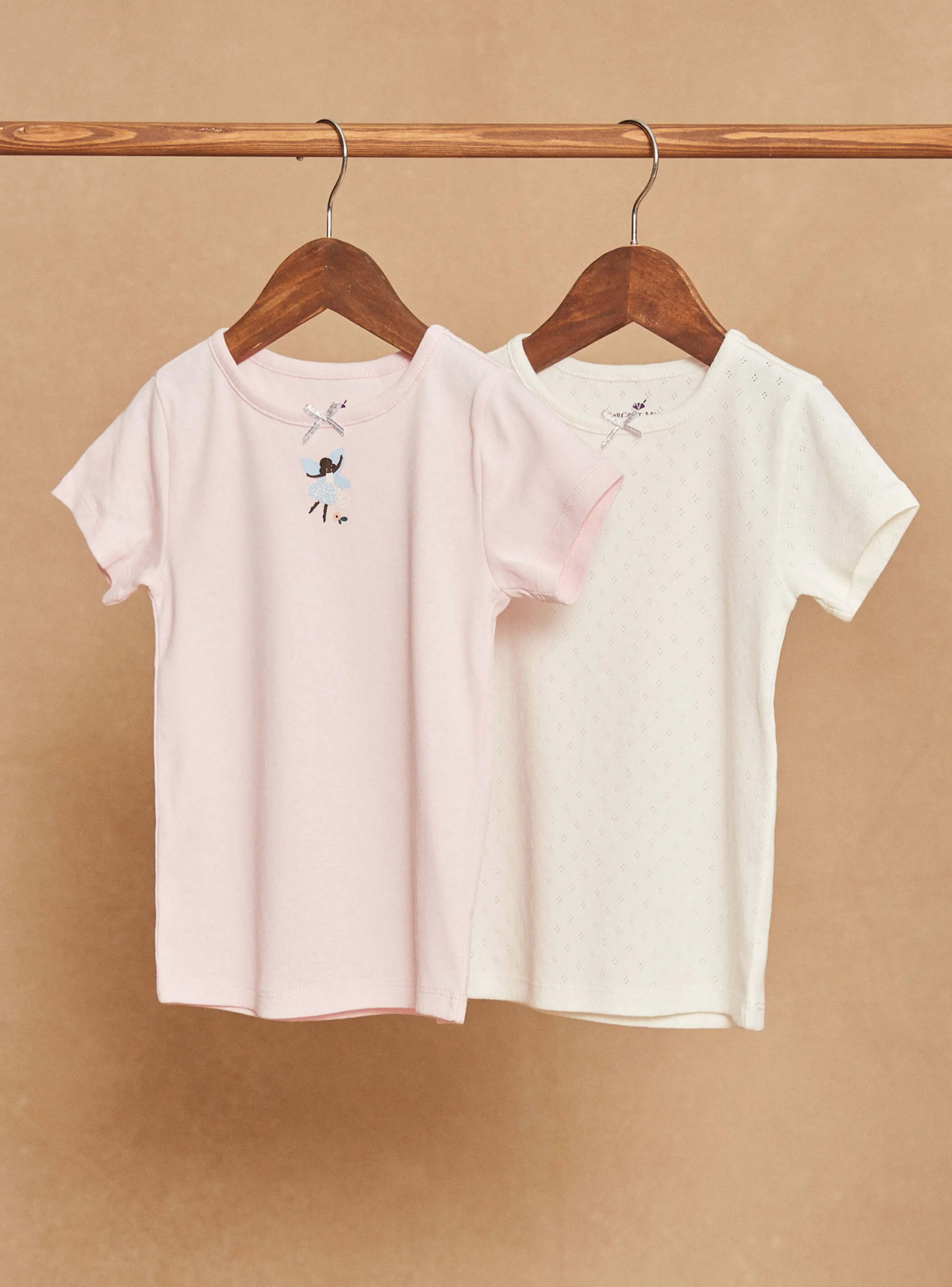 Best Sergent Major 2 ecru T-shirts with dancer motif
