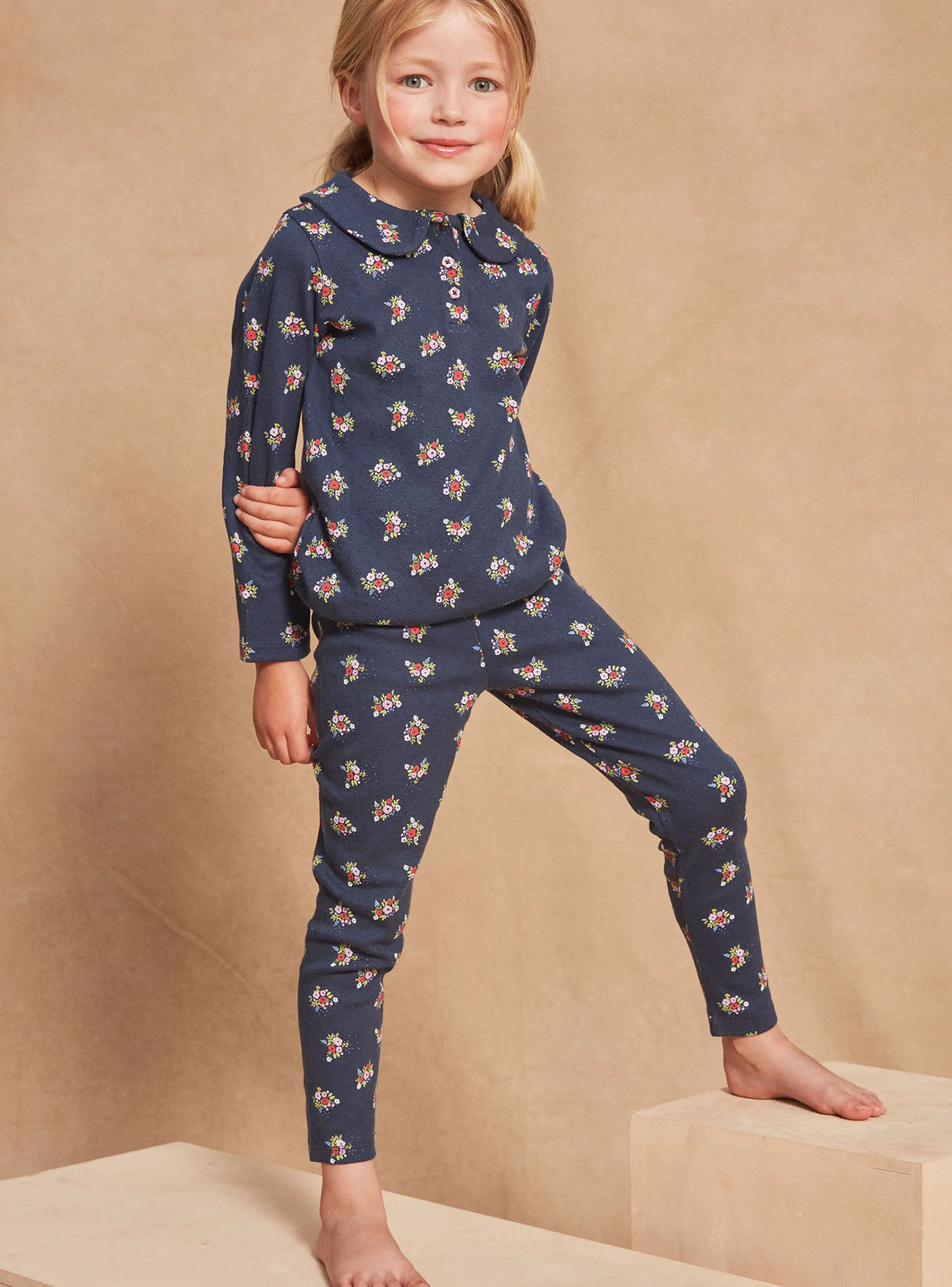 Online Sergent Major Navy blue floral print pyjamas