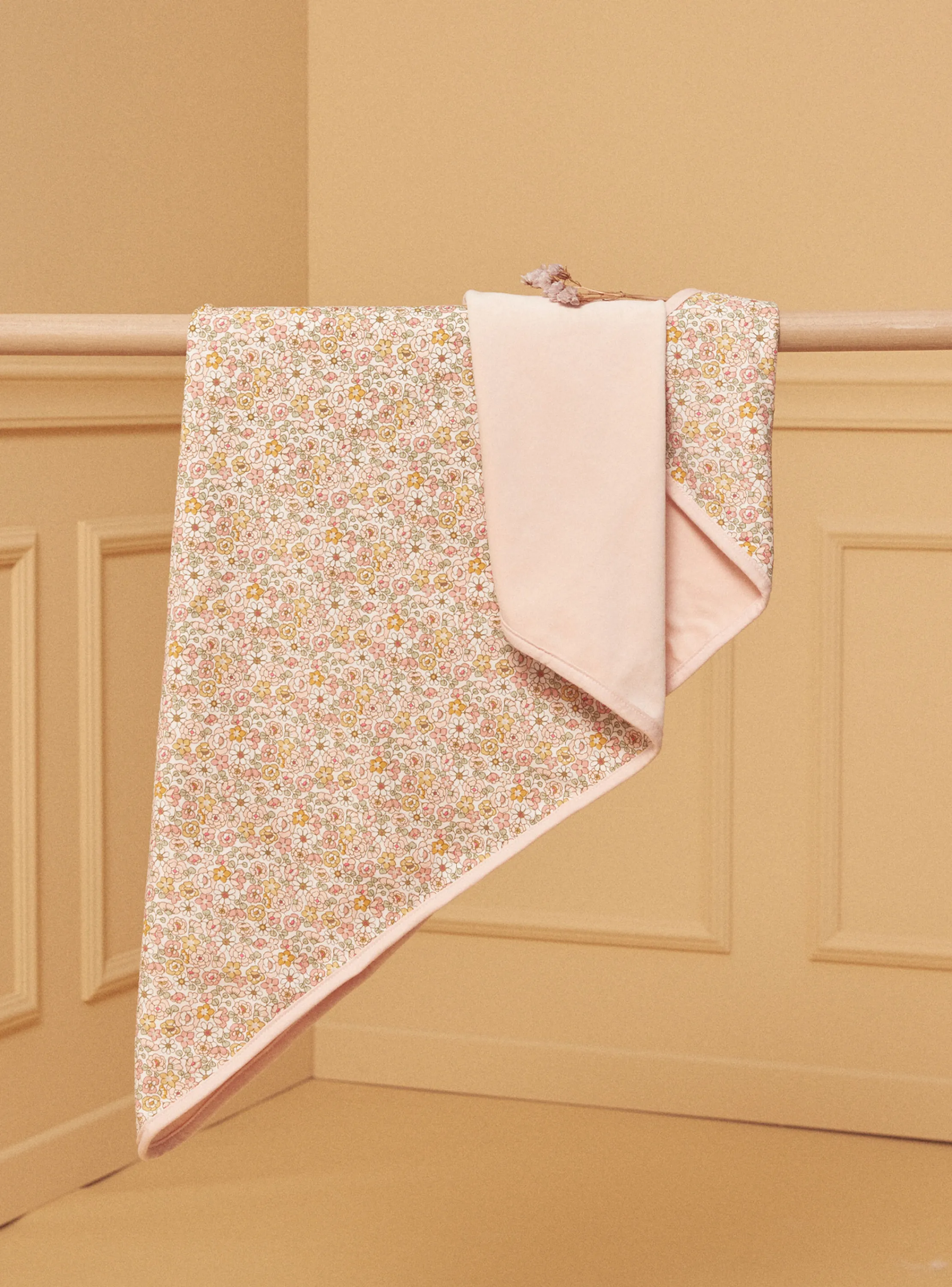 Flash Sale Sergent Major Off white BLANKET