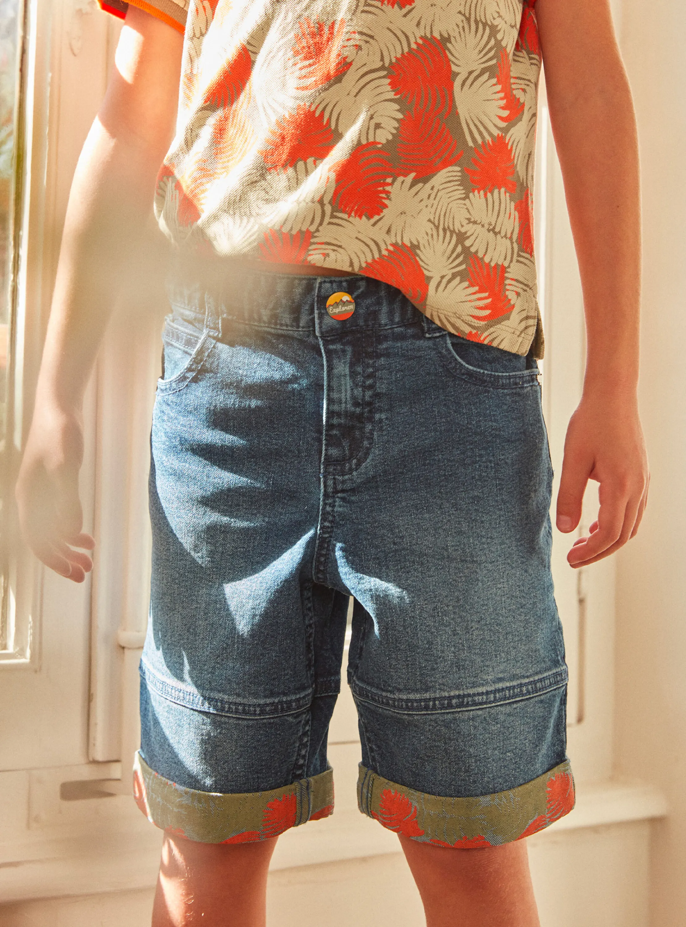 Online Sergent Major Palm leaf-patterned denim Bermuda shorts