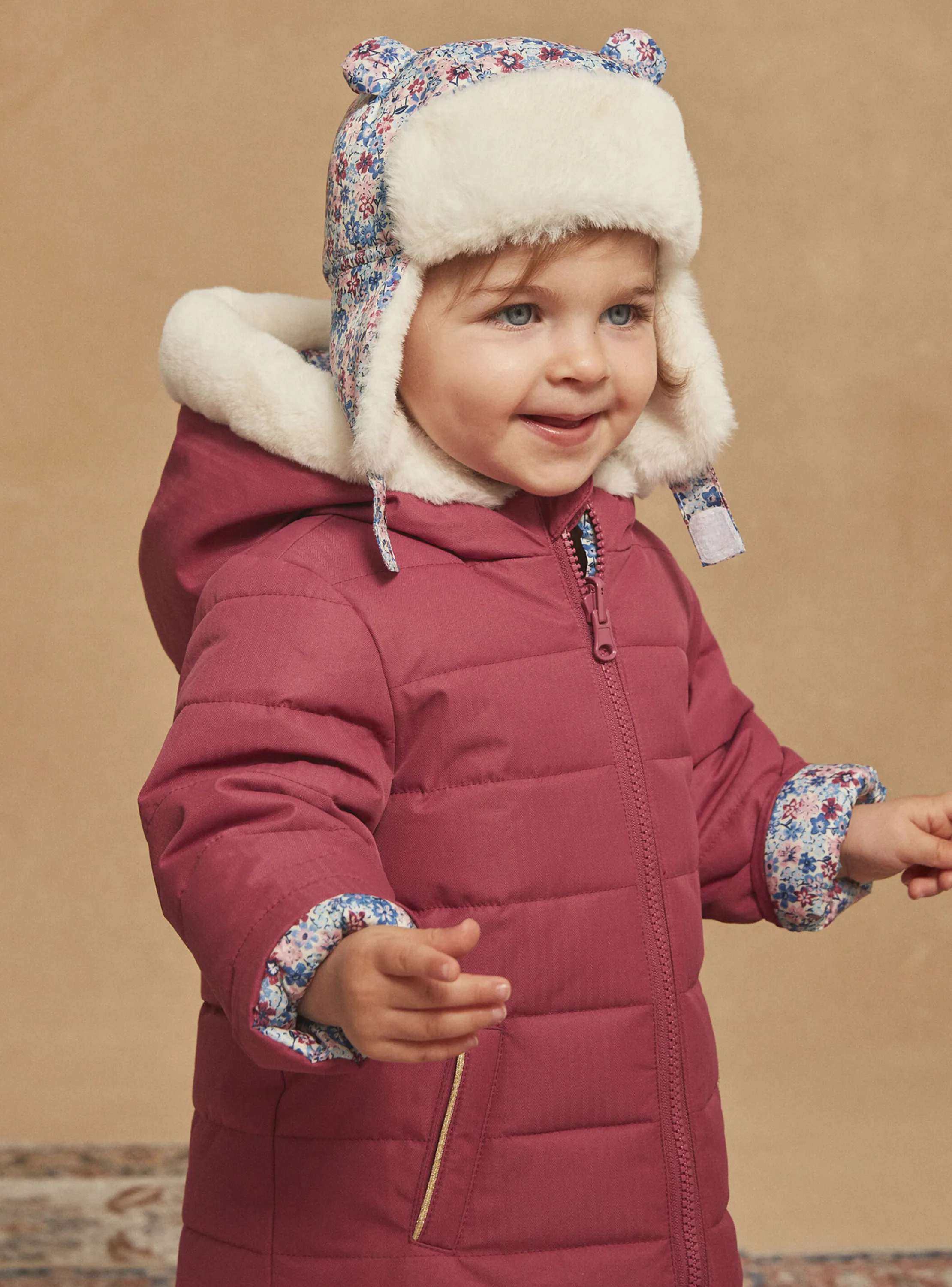 Shop Sergent Major Reversible pink hooded down jacket