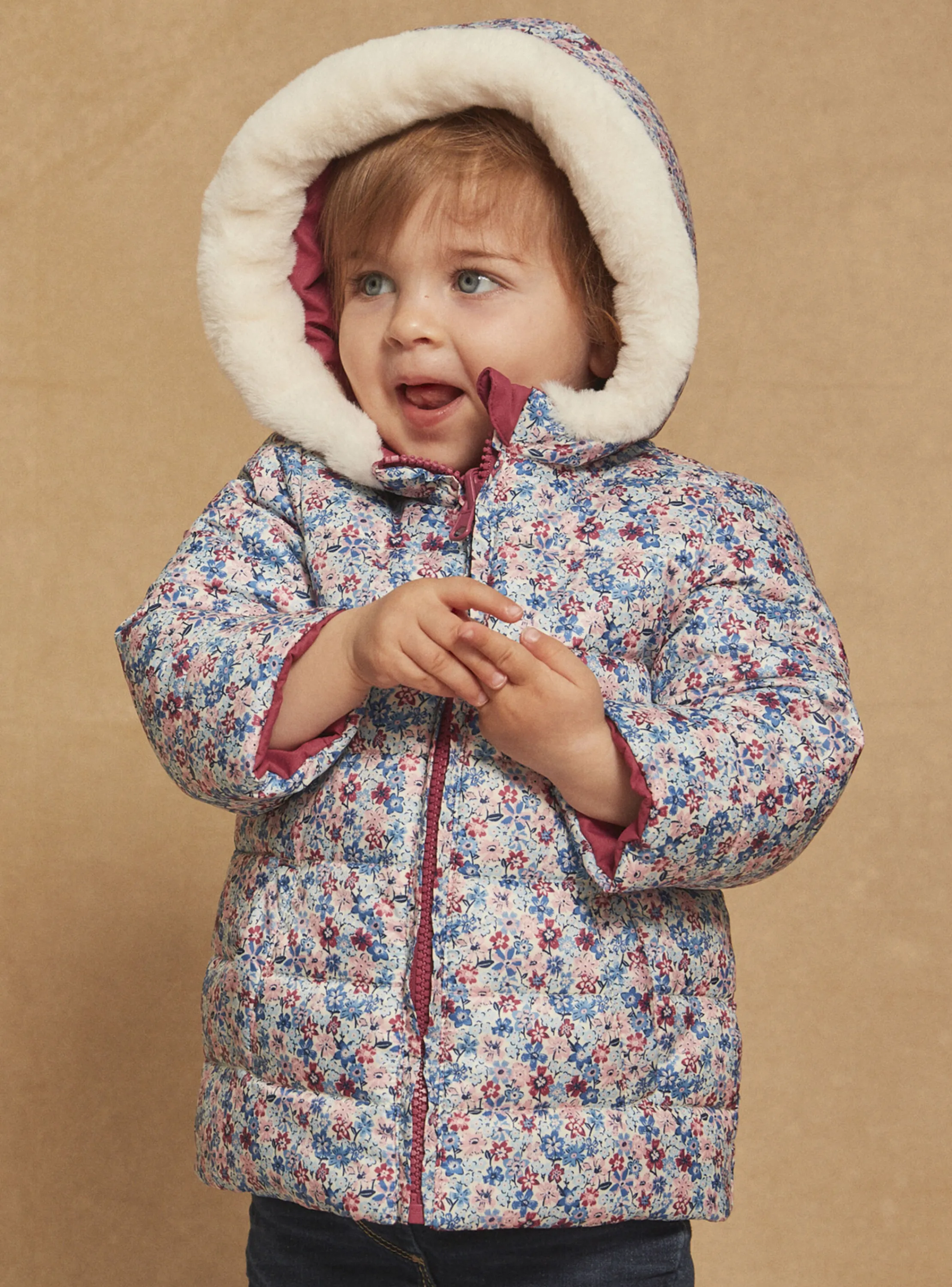 Shop Sergent Major Reversible pink hooded down jacket