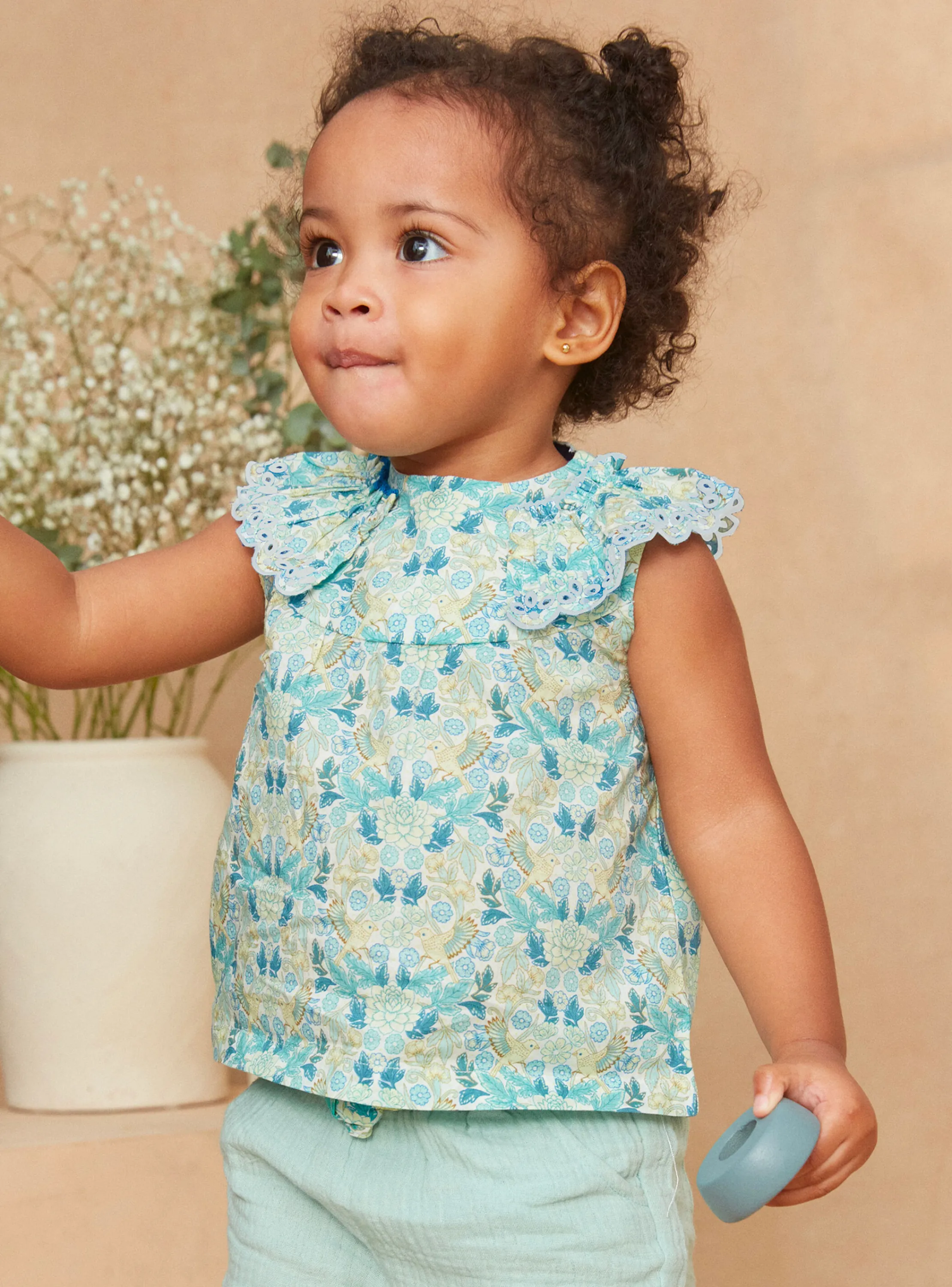 Fashion Sergent Major Sleeveless Ivory Printed Blouse